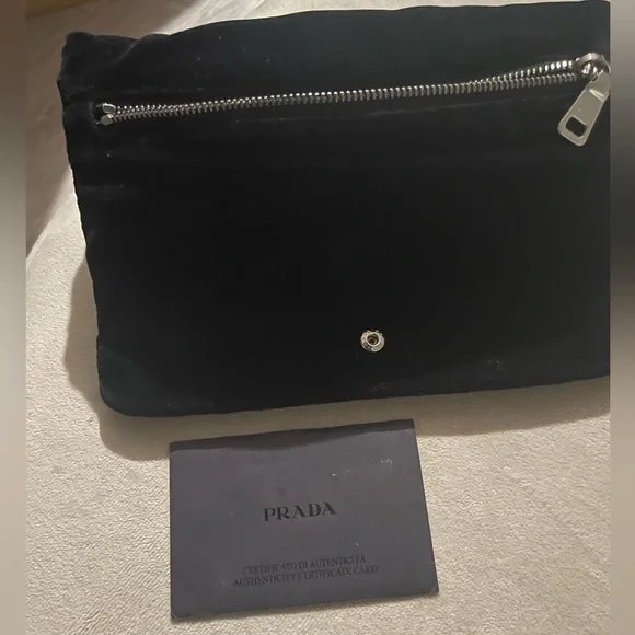 Prada wallet/clutch. - Picture 4 of 6
